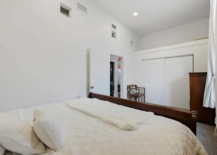 Amazing Wicker Park Penthouse With Skyline Views Chicago