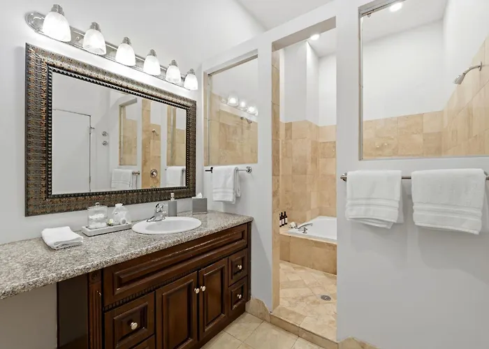 Amazing Wicker Park Penthouse With Skyline Views Сasa de vacaciones
