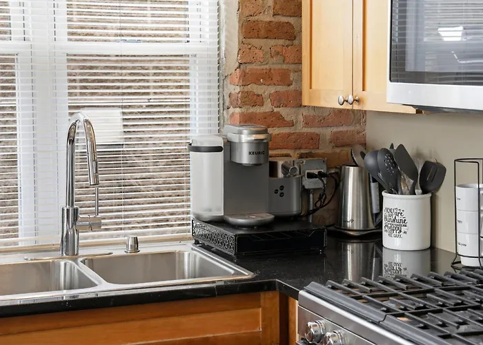 Amazing Wicker Park Penthouse With Skyline Views Сasa de vacaciones