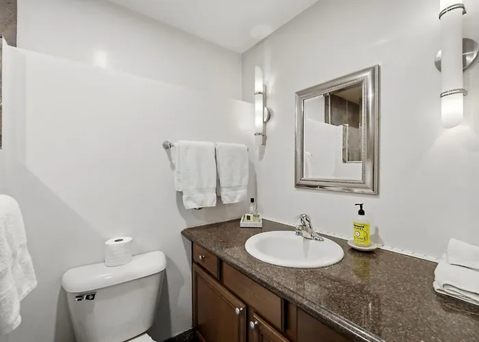Сasa de vacaciones Amazing Wicker Park Penthouse With Skyline Views *