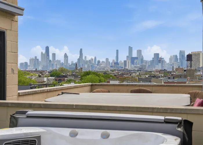 Amazing Wicker Park Penthouse With Skyline Views Сasa de vacaciones